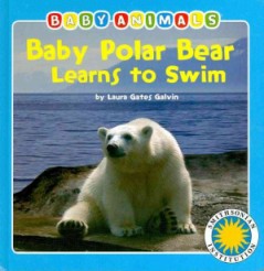 (Baby animals)Baby polar bear learns to swim
