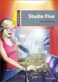 Dominoes: One: Studio Five (Paperback)