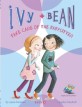 Ivy and Bean 4 (Take Care of the Babysitter)