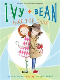 Ivy + Bean take the case