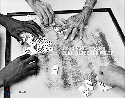 Cuba, black and white