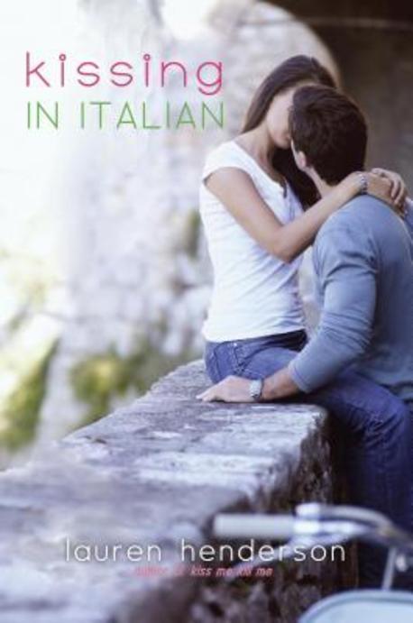 Kissing in Italian